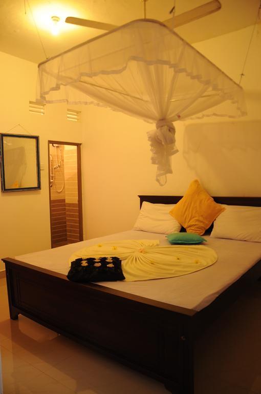 Thenu Rest Guest House Galle Camera foto